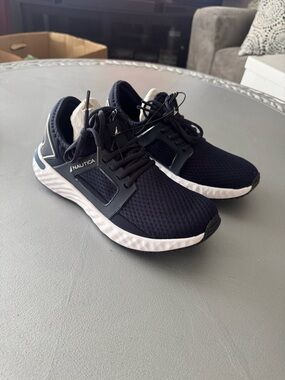 Nautica Navy and White Mesh Running Shoes